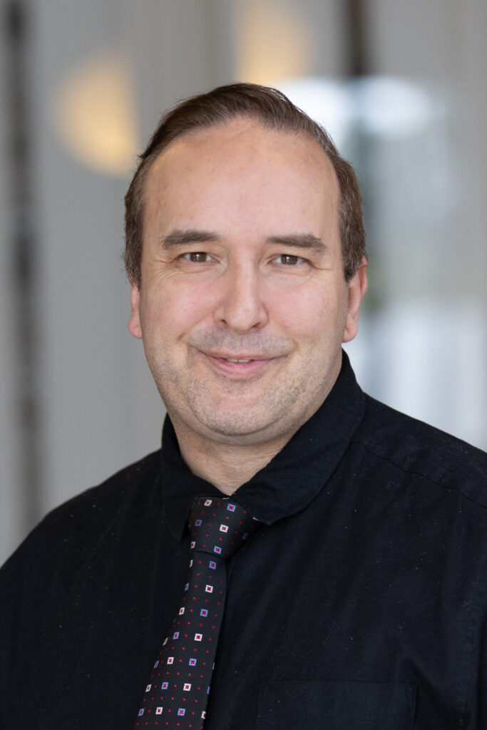 Daniel B Kristen Lloyd