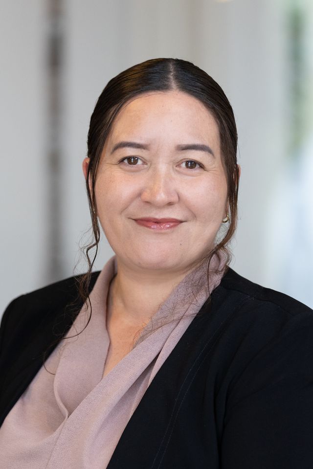 Susan Wallace Kristen Lloyd